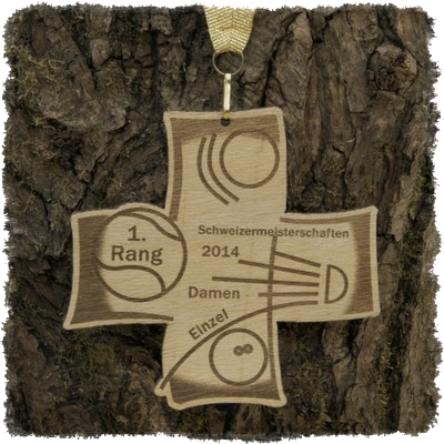 Sperrholzmedaille, Holzmedaille, Sonderform, Laserkonturgeschnitten.