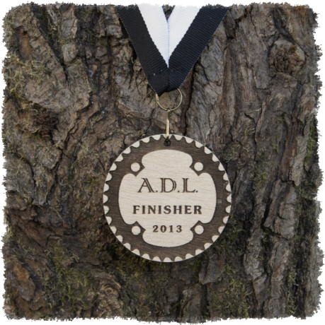 Sperrholzmedaille, Holzmedaille rund 60 mm.