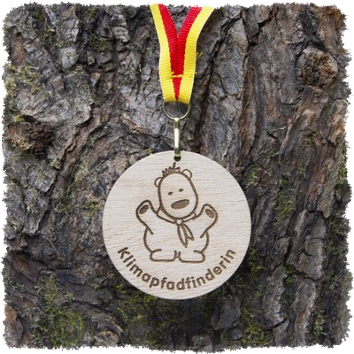 Sperrholzmedaille, Holzmedaille rund 60 mm Klimapfadfinderin