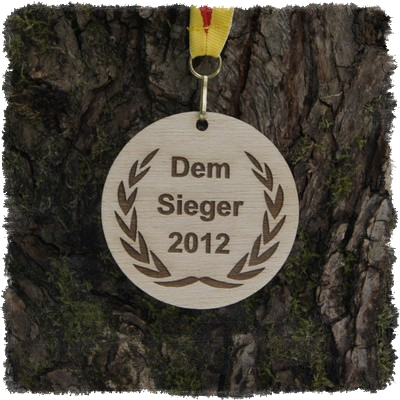 Sperrholzmedaille, Holzmedaille rund 70 mm.