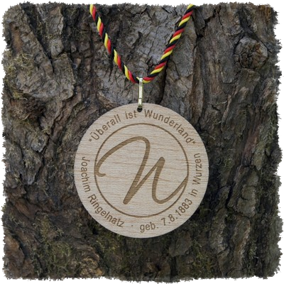 Sperrholzmedaille, Holzmedaille rund 70 mm, Wurzen Joachim Ringelnatz - Überall ist Wunderland