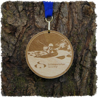 Sperrholzmedaille, Holzmedaille rund 70 mm, Schneesportschule Zorneding