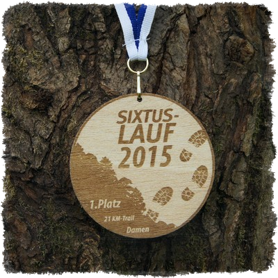Sperrholzmedaille, Holzmedaille rund 80 mm.