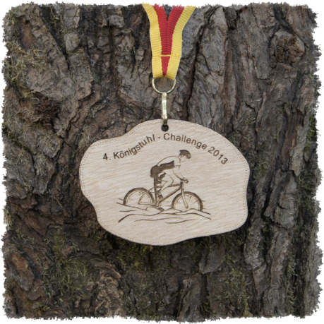 Sperrholzmedaille, Holzmedaille, Sonderform, Laserkonturgeschnitten.