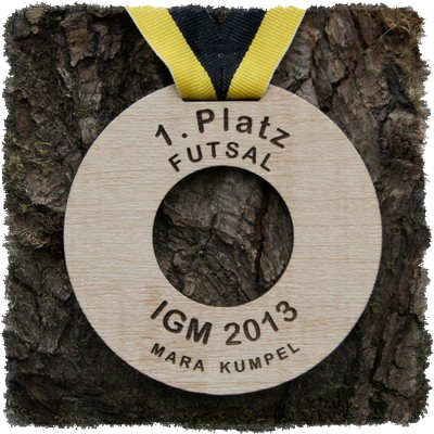 Sperrholzmedaille, Holzmedaille Ring mit Schlitz für Band.